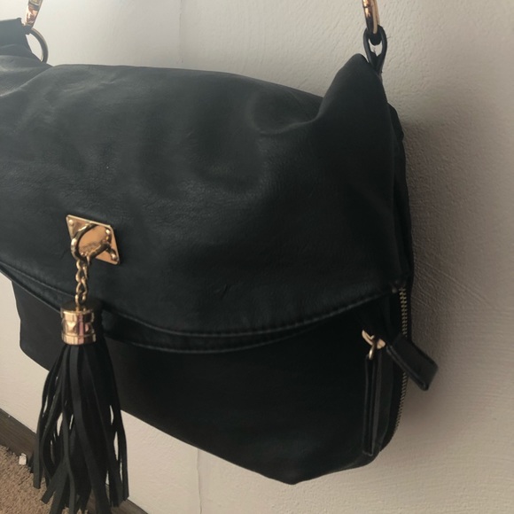 Black and gold cross body/ shoulder bag - Picture 2 of 8